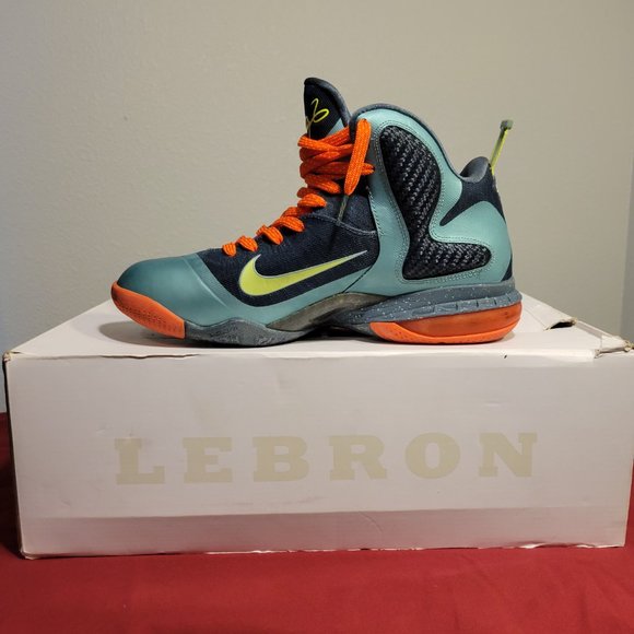 NIKE LEBRON 9 CANNON SNEAKERS WITH EXTRA SET BLUE LACES AND BOX - SIZE 9.5 - Picture 15 of 16